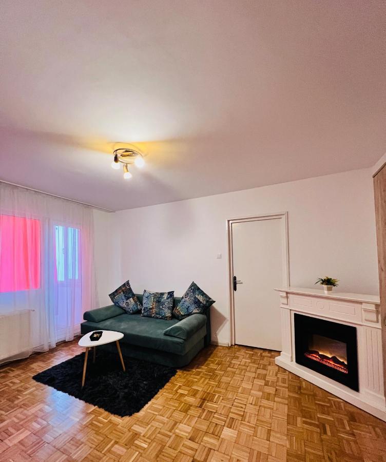 브라쇼브 House24 Gari 아파트 외부 사진
